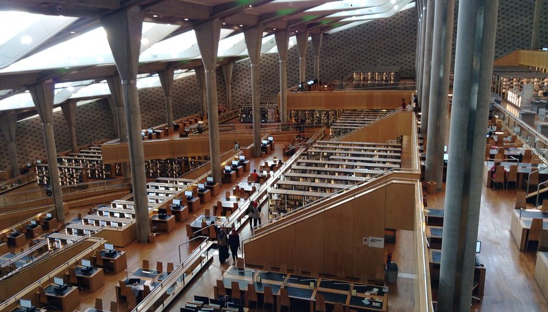 bibliotheca_alexandrina_africa_interior_1.jpg