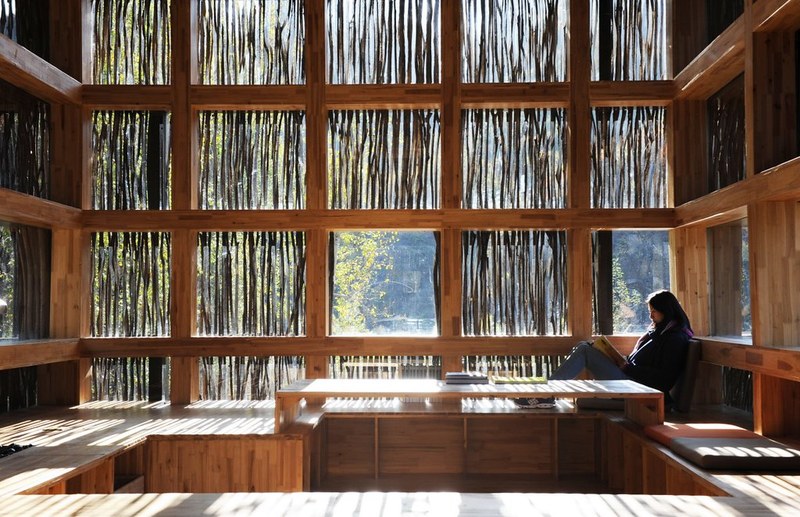 Liyuan Library Interior 2