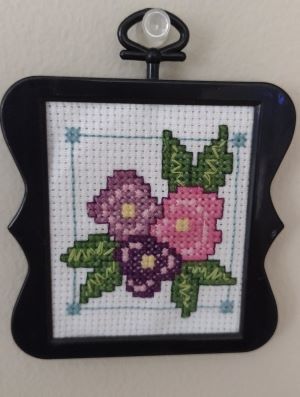 ea21x_0002_crossstitch_working_20220304.jpg